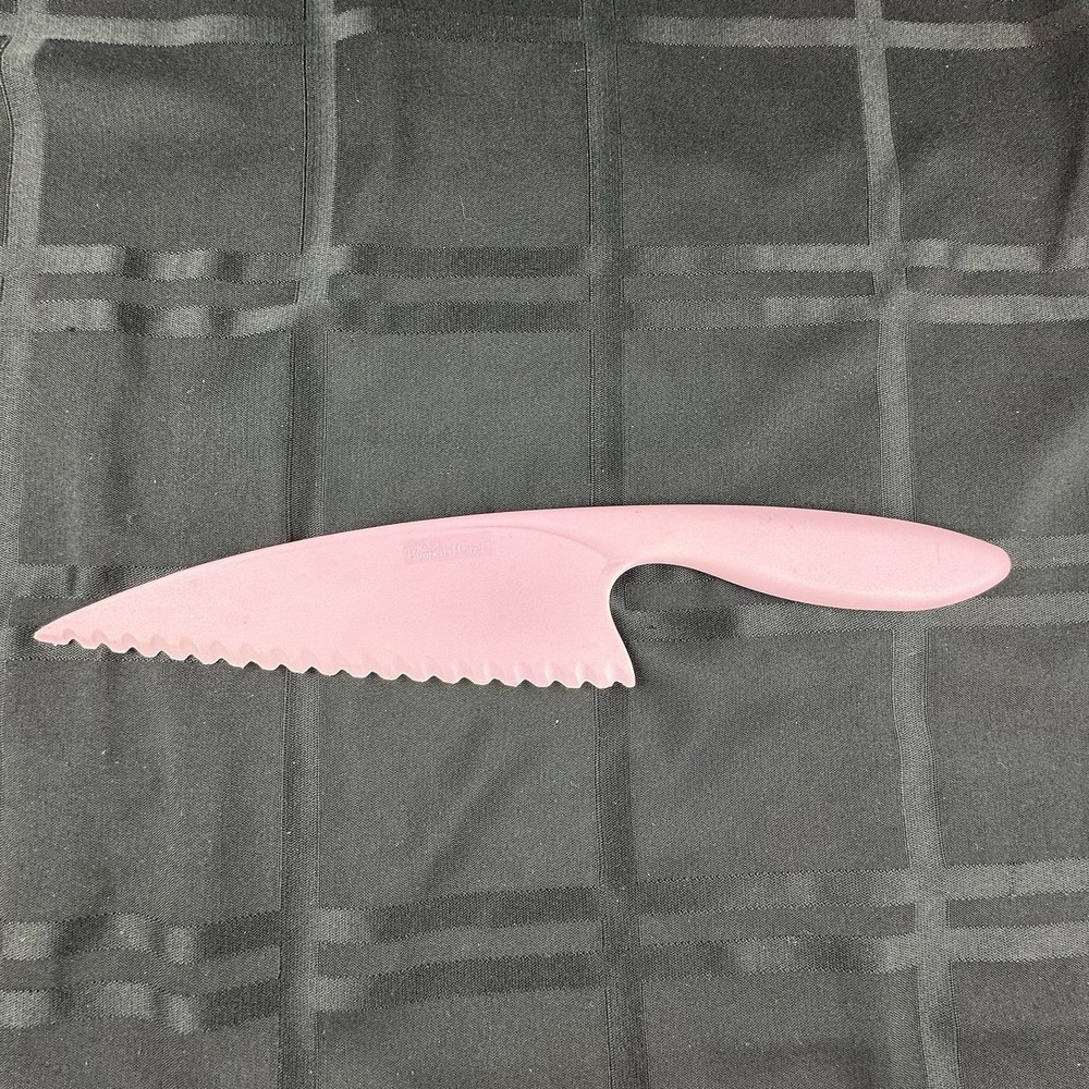 PAMPERED CHEF PINK NYLON KNIFE # 4462 Serrated NoBrown Lettuce Cookware Safe 12"